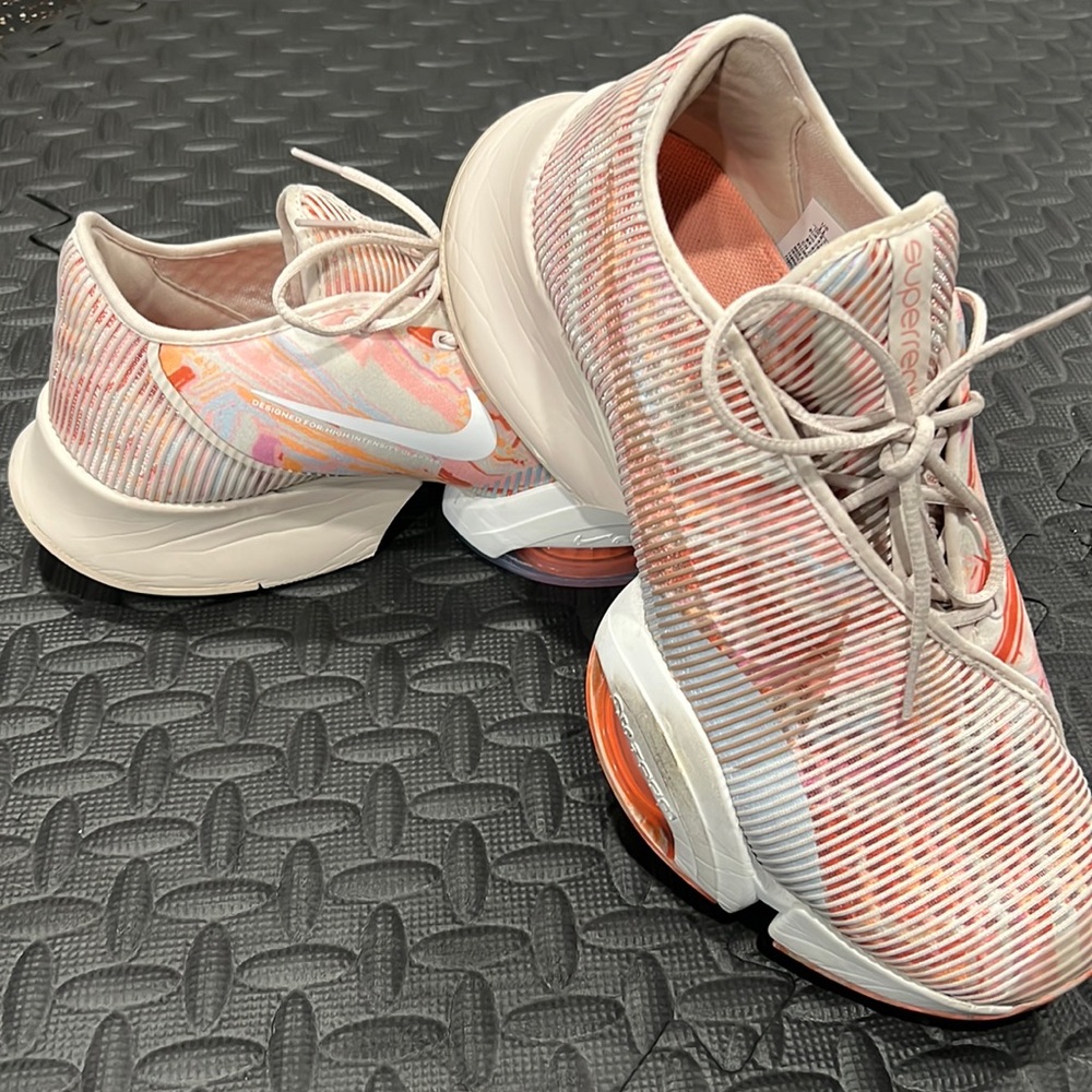 Nike superrep 2 gym shoes! Worn twice! Great colors.